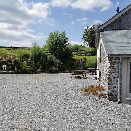 Bowbeer Barn, Drewsteignton Villa Buitenkant foto