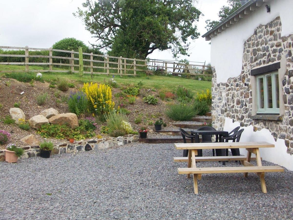 Bowbeer Barn, Drewsteignton Villa Buitenkant foto